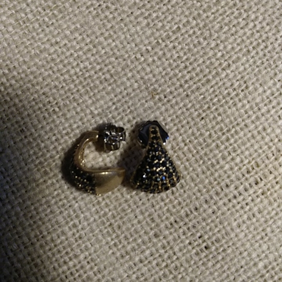 Lia Sophia Lady Remington Earrings - Picture 3 of 4